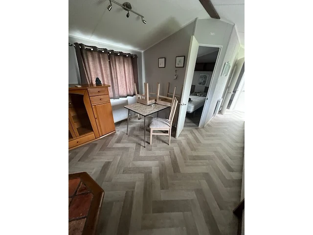 Stacaravan willerey, type lumic 32 x 12 2 bed, 2 slaapkamers, badkamer, gasketel, volledig ingebouwde keuken inclusief meubels, met tuinhuis pvc ketter, waterton - afbeelding 62 van  73
