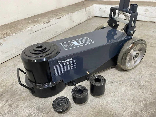 Stahlgruppe 80 ton hydropneumatische krik - afbeelding 12 van  15