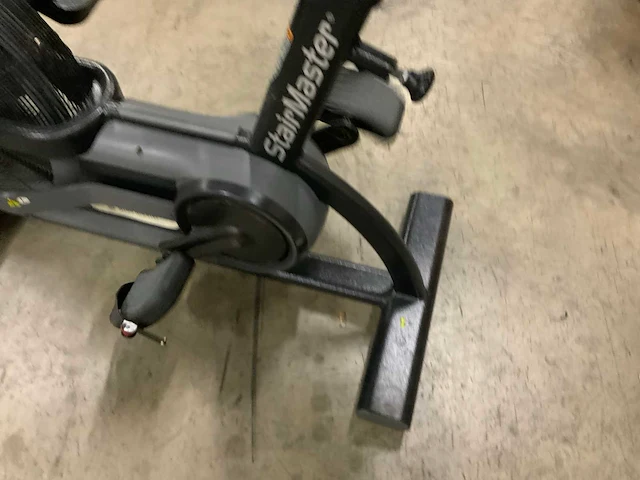 Stairmaster assult bike home trainer - afbeelding 6 van  7