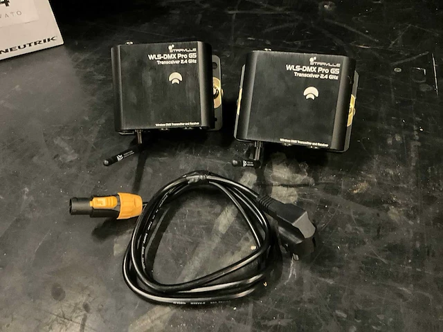 Stairville wls-dmx pro5 receivers (2x) - afbeelding 1 van  5