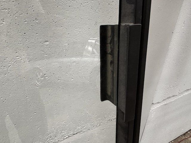 Stalen binnendeur afgemastikeerd - afbeelding 3 van  5
