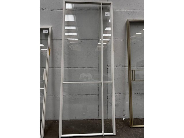 Stalen binnendeur afgemastikeerd - afbeelding 1 van  4