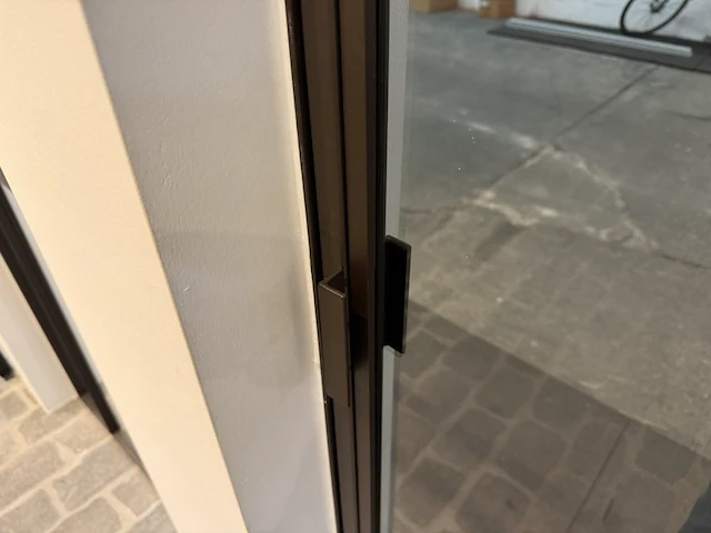 Stalen binnendeur met glaslatten - afbeelding 5 van  10