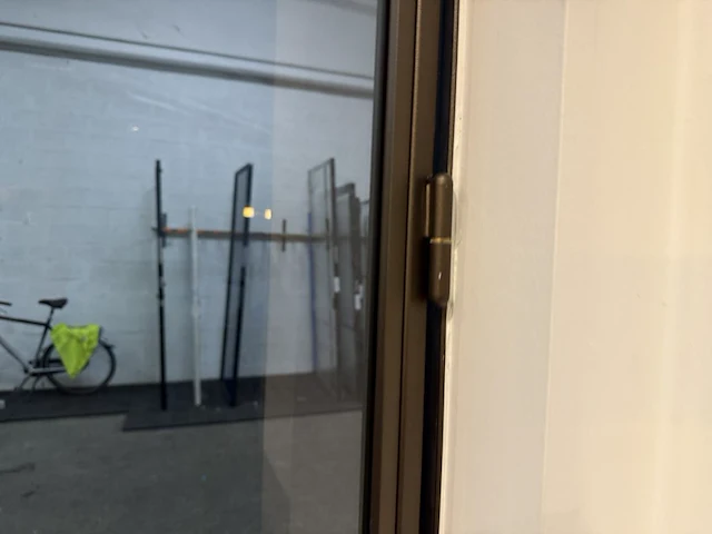 Stalen binnendeur met glaslatten - afbeelding 7 van  10