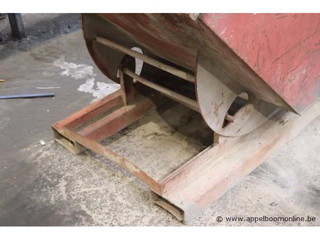 Stalen kipcontainer - afbeelding 2 van  2