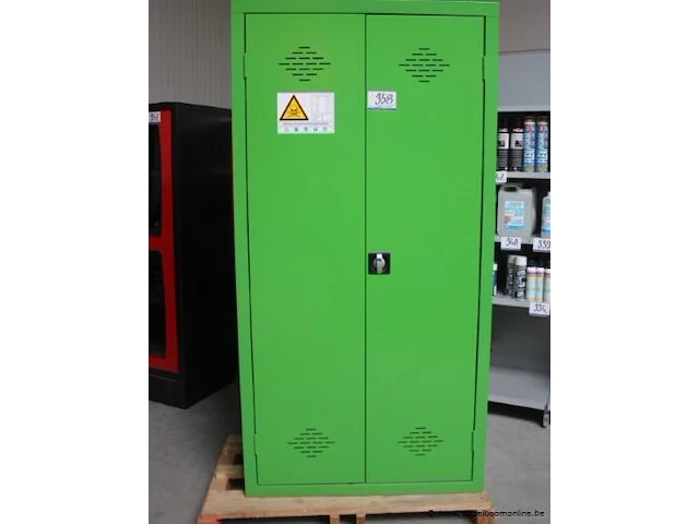 Stalen materiaalkast vv verluchting, afm 100x45x200cm - afbeelding 1 van  4
