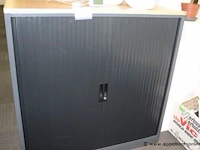 Stalen opbergkast vv jalouziedeuren, afm plm 120x45x120cm - afbeelding 1 van  1
