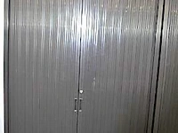 Stalen opbergkast vv jalouziedeuren, afm plm 120x45x198cm - afbeelding 1 van  1