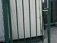 Stalen poort - afbeelding 1 van  1