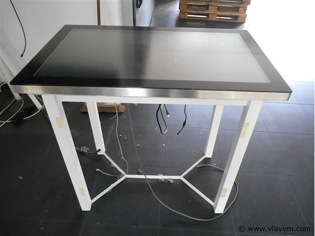 Stalen rek 306x25x202 - afbeelding 1 van  2
