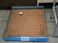 Stalen rek en lekbak - afbeelding 2 van  2