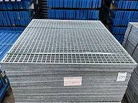 Stalen roostervloer (25x) - afbeelding 2 van  2