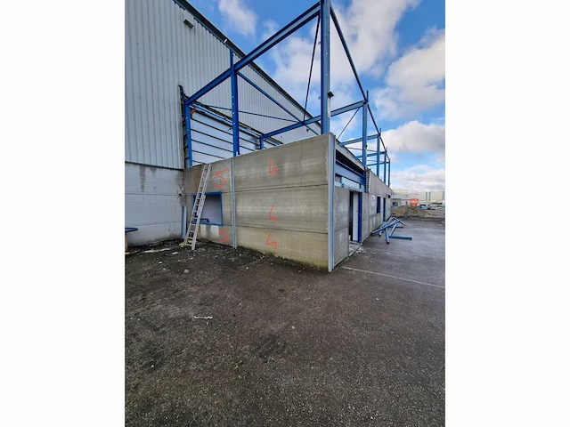 Stalen spanten constructie - afbeelding 1 van  8