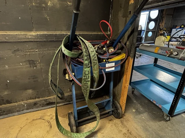 Stalen steekwagen voor gasflessen - afbeelding 1 van  4