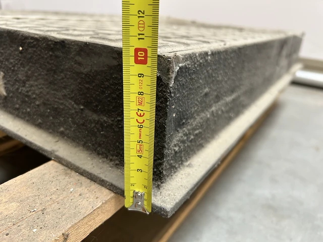 Stalen zwaar putdeksel 80x80x10 - afbeelding 3 van  3