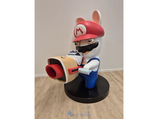 Standbeeld rabbit mario - afbeelding 1 van  11
