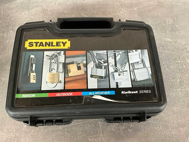 Stanley diverse sloten in koffer (12x) - afbeelding 4 van  5