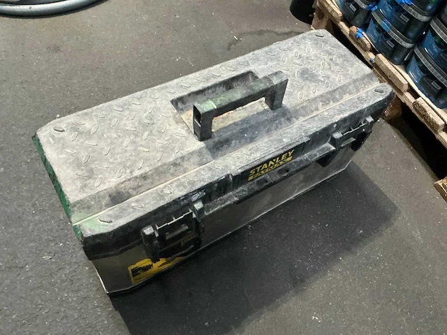 Stanley fat max gereedschapskoffer - afbeelding 2 van  4