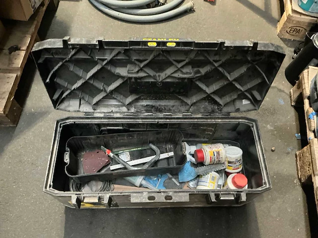 Stanley fat max gereedschapskoffer - afbeelding 3 van  4