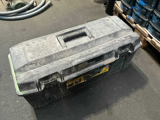 Stanley fat max gereedschapskoffer - afbeelding 2 van  6