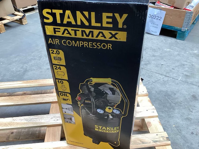 Stanley fatmax fmxcm0045e luchtcompressor 2 pk, 10 bar - afbeelding 1 van  5
