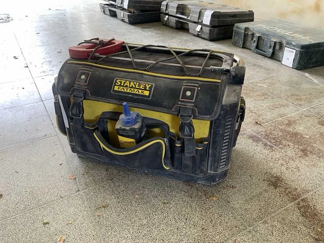 Stanley fatmax gereedschapskoffer - afbeelding 1 van  4