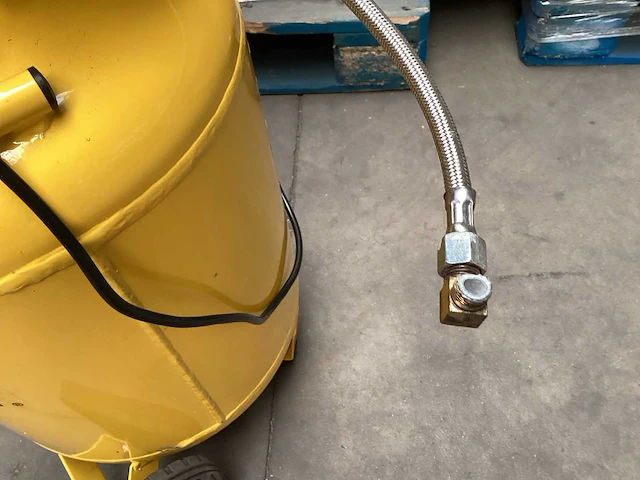 Stanley luchtcompressor 1 pk 8 bar - afbeelding 2 van  5