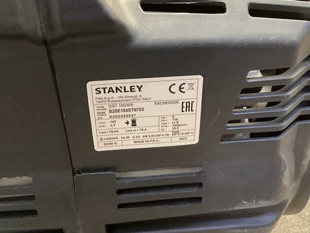 Stanley luchtcompressor 1,0 pk 8 bar - afbeelding 4 van  4