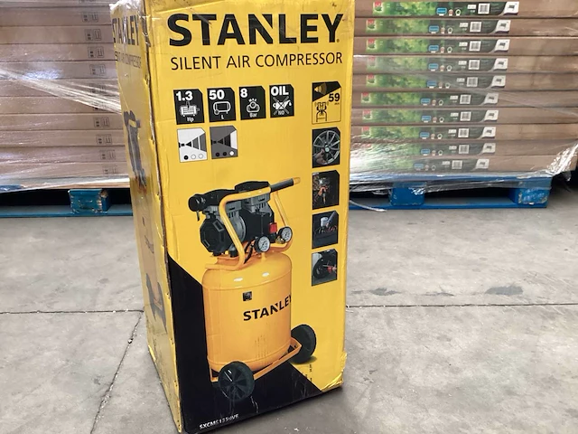 Stanley luchtcompressor 1,3 pk 8 bar - afbeelding 1 van  3