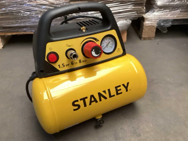 Stanley luchtcompressor 1,5 pk 8 bar , draagbaar - afbeelding 1 van  3