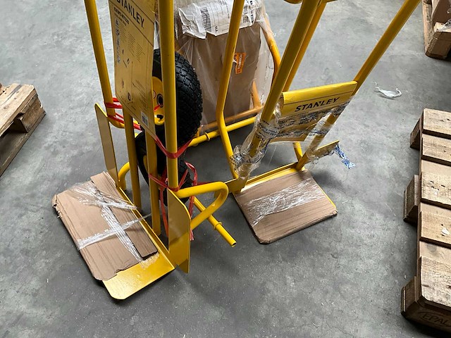 Stanley mixkavel div steekwagens - afbeelding 2 van  4