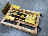 Stanley sxwt-ht526 steekwagen, 300 kg - afbeelding 1 van  3