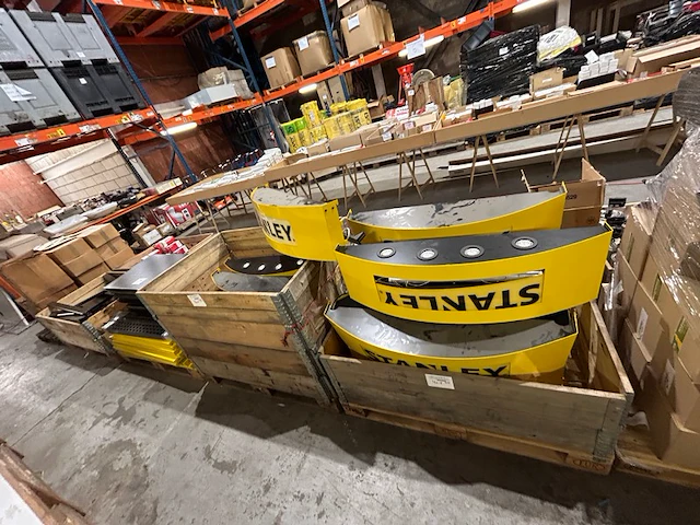 Stanley winkelrek met verlichting - afbeelding 1 van  8