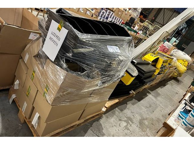 Stanley winkelrek met verlichting - afbeelding 6 van  6