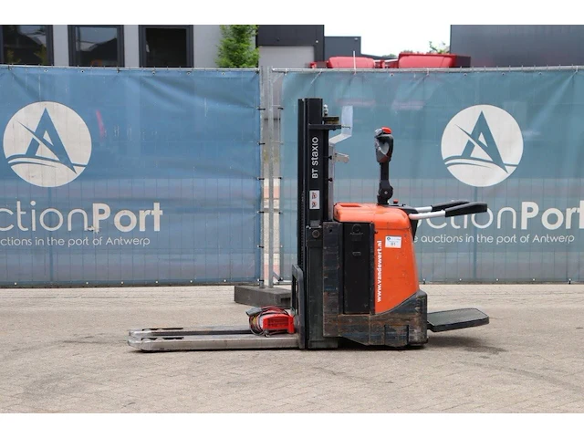 Stapelaar bt bt staxio spe125l elektrisch 1250kg 1.8m 2012 - afbeelding 1 van  1
