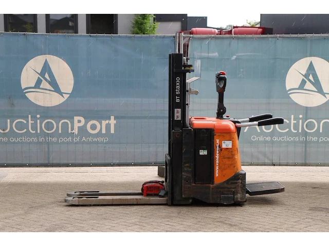 Stapelaar bt spe125l elektrisch 1250kg 1.8m 2011 - afbeelding 1 van  1