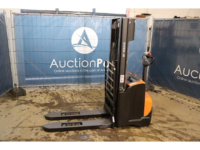 Stapelaar bt swe140l elektrisch 1400kg 2.7m 2014 - afbeelding 1 van  1