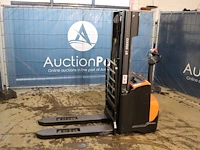 Stapelaar bt swe140l elektrisch 1400kg 2.7m 2014 - afbeelding 1 van  1
