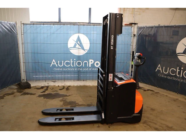 Stapelaar bt swe140l elektrisch 1400kg 2.7m 2014 - afbeelding 1 van  1