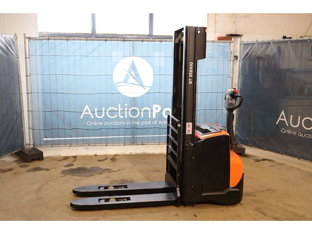 Stapelaar bt swe140l elektrisch 1400kg 2.7m 2014 - afbeelding 1 van  1