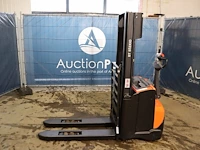 Stapelaar bt swe140l elektrisch 1400kg 2.7m 2014 - afbeelding 1 van  1