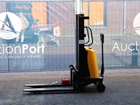 Stapelaar elektrisch 2m - afbeelding 1 van  1
