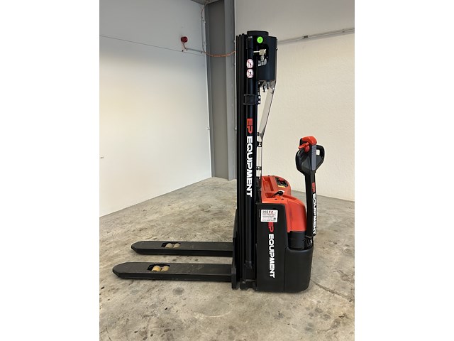 Stapelaar ep esa121 - bj 2024 - afbeelding 1 van  8