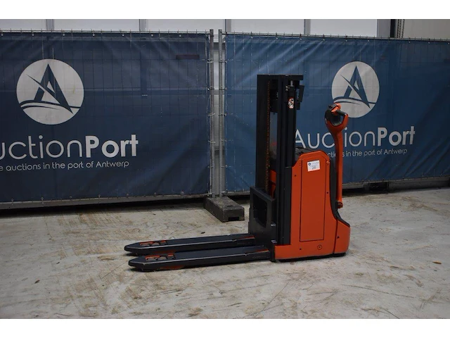 Stapelaar linde d08 elektrisch 800kg - afbeelding 1 van  1