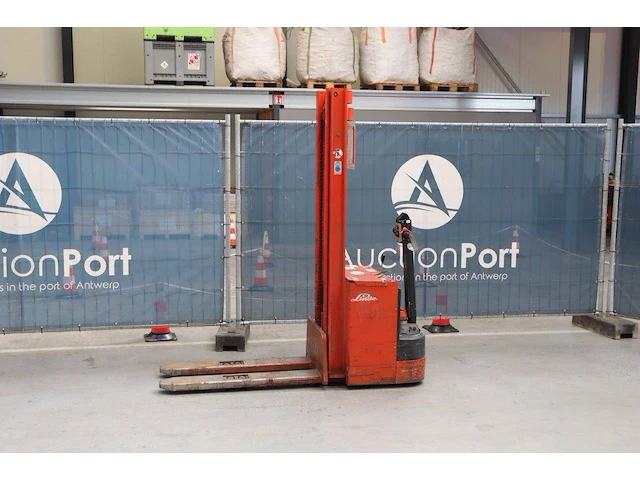 Stapelaar linde l12 elektrisch 1200kg 3.29m 1992 - afbeelding 1 van  1