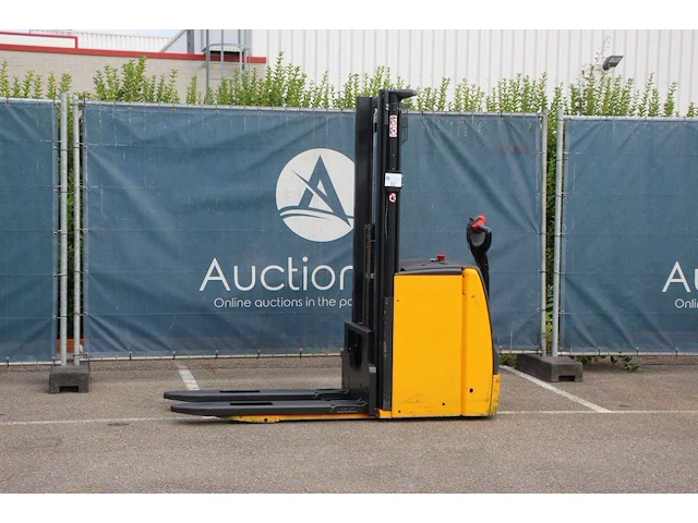 Stapelaar linde l14 elektrisch 1400kg 3.03m 2021 demo - afbeelding 1 van  1