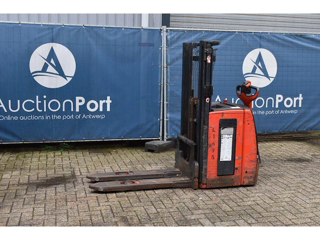 Stapelaar linde l16 elektrisch 1600kg - afbeelding 1 van  1
