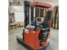 Stapelaar, reachtruck en zijdelingse boomlifter