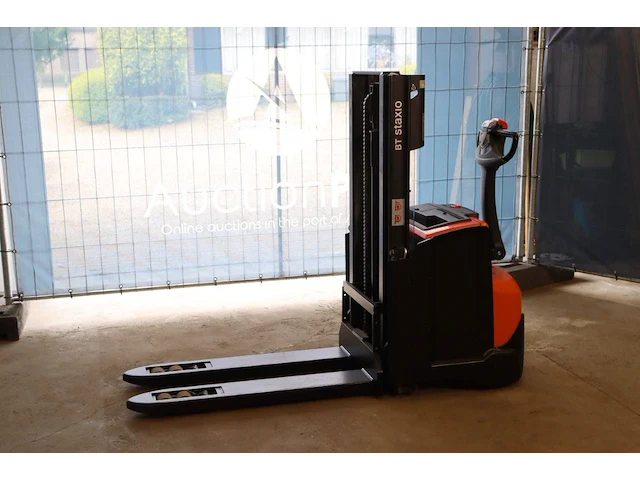 Stapelaar toyota swe200d elektrisch 1000kg 2.1m 2019 - afbeelding 1 van  1