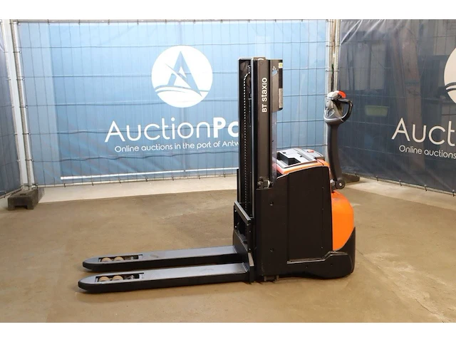 Stapelaar toyota swe200d elektrisch 2000kg 2.1m 2019 - afbeelding 1 van  1